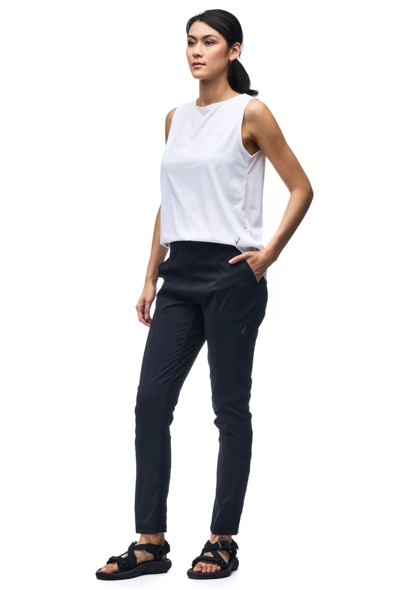 Store Matkailu Iv Femme Pantalons Et Shorts